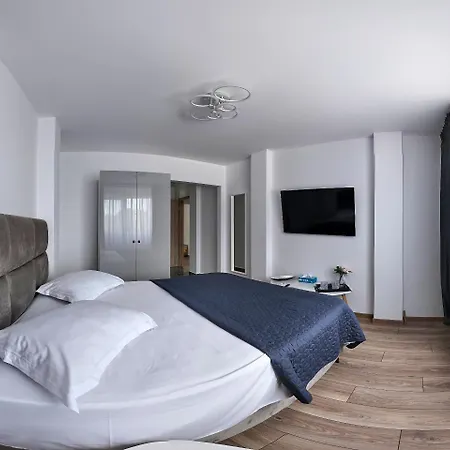 Emma 4* Bucharest