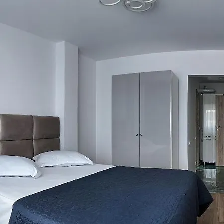 Hotel Emma Bucharest