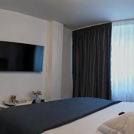 Hotel Emma 4*