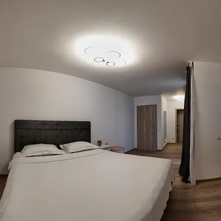 Emma 4* Bucharest